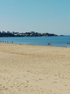 appartement neuf 65 m2 lumineux au calme balcon et parking - 1