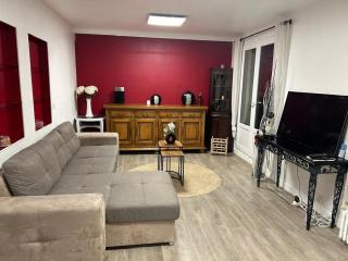 150 m2 house in Bezons - 0