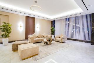 Luxury Studio Pool & Gym Access in Dubai Sports City - 6