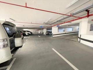 Luxury Studio Pool & Gym Access in Dubai Sports City - 1