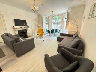 Luxurious & Spacious 2BR APR in Earls Court! - Londra - 5