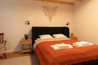 Corner House - 7