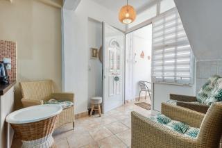 Jo's Guesthouse, Benitses - Benitses - 7