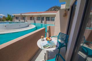 Z Exclusive Hotel and Villas - Oludeniz - 9