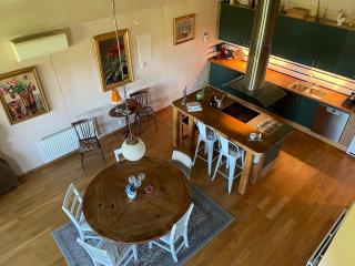 Upscale Hideaway in Converted Barn - Vireda - 0