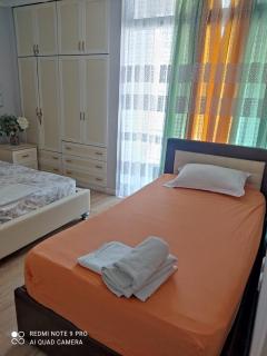 Himara City-Center Apartment - Himare - 2
