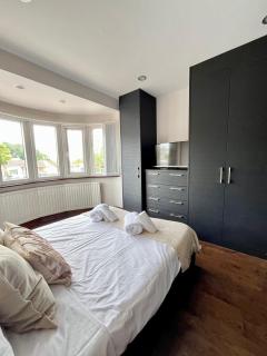 Stylish 2 Bedroom House Wembley - Londra - 6