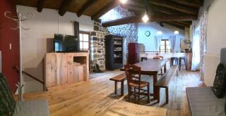 Gite LES SOURCES, 9 pers, 11 couchages - Arlempdes, classé un des plus beaux villages de France - Arlempdes - 7