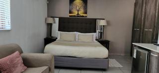 BoniM Guesthouse - aka Magisha Guesthouse - Nelspruit - 4