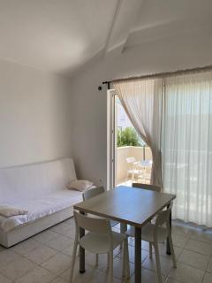 Apartmani Marina - Jakišnica - 0