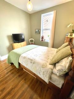 Victorian Rooms by Beach - Ramsgate - 4