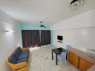SEAVIEW 1 BEDROOM APARTMENT BAYU BEACH RESoRT PD - Port Dickson - 0