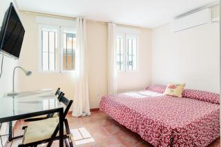 La Korolada Guesthouse - Alicante - 0
