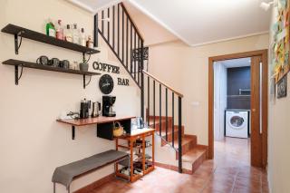 La Korolada Guesthouse - Alicante - 4