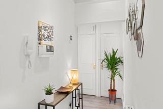 Stylish 2 Bedroom Apartment with Parking - Sleeps 5 guests - Nottingham - 4