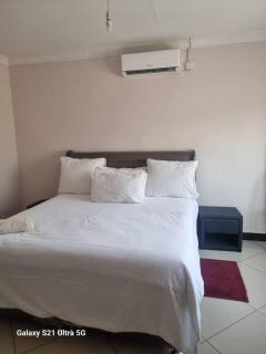 Luta Serviced Apartment - Lusaka - 1