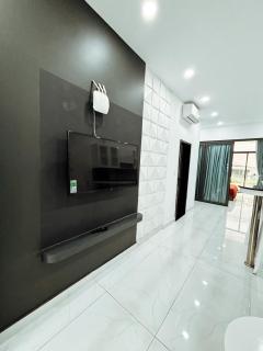Letu Large Bathtub Couple Suite Business Travel near the center of District 1 - Ho Chi Minh - 8