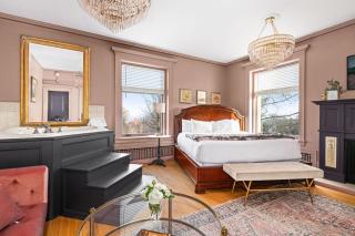 Selina Louise Suite Jacuzzi Fireplace - Duluth - 7