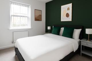 2 Bed Contractor x Relocator Apt Long stay Savings - Kempston - 6