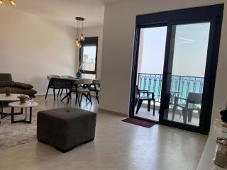 Luxury Apartment Frankfurt - Bar - 4