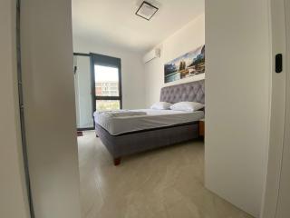 Luxury Apartment Frankfurt - Bar - 3