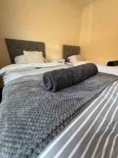 Modern, 2 bed town centre apartment - SLEEPS 4 - Blyth - 3