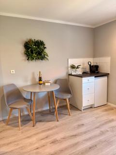 Appartement 2 - Gemütliche Wohnung mit Küchenzeile, Bad und großer Terrasse - Salzgitter - 9
