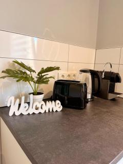 Appartement 2 - Gemütliche Wohnung mit Küchenzeile, Bad und großer Terrasse - Salzgitter - 0