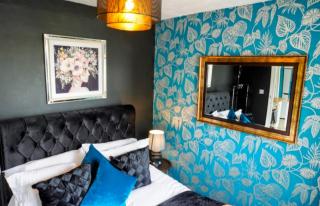 Spacious Stylish House Canterbury City - Hot Tub - Parking - 5