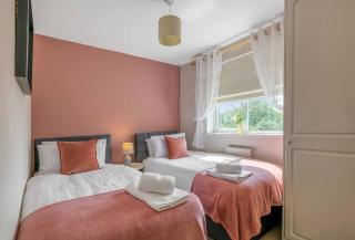 The Family & Contractor Haven - Shepshed - 5