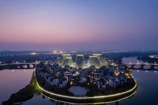 Huangshan Tunxi Shangjiexing Riverview Resort Hotel - Xintan - 8