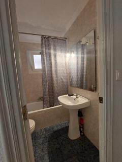 Piso en elche con 4 habitaciones independientes - Elche - 9