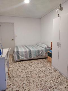 Piso en elche con 4 habitaciones independientes - Elche - 7
