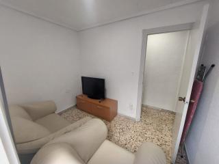 Piso en elche con 4 habitaciones independientes - Elche - 3
