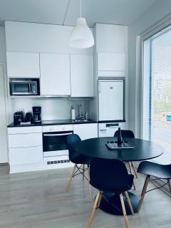 Beautiful, own free parking, terrace loft, Netflix - Vantaa - 9