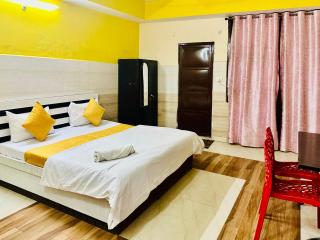 Thakur bhavan home stay - Vrindāvan - 7