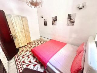 Triple room in Beautiful Maltese Townhouse - Sliema - 7