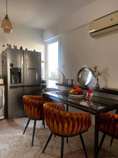 Makenzy 2 Bedrooms Apartment for rent - 5