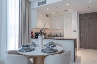 Luxury 1BR in District One with Lagoon Views - 2