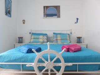 Sarah's apartment - Parikia - 2