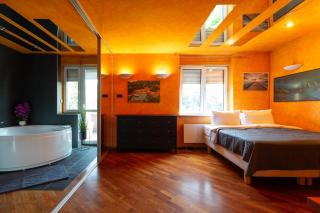 Urban Spa House Jacuzzi, 2 Sauny, Taras & Grill - Varsavia - 1