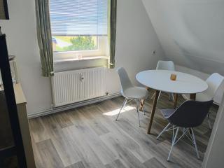 Dachgeschoss im Ostblock - - 7