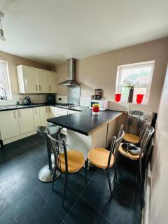 Double Room with share - Parkstone - 4