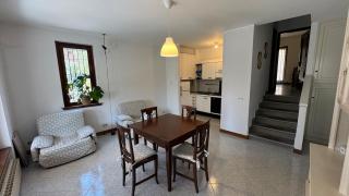 Apartment with Private Parking - 2