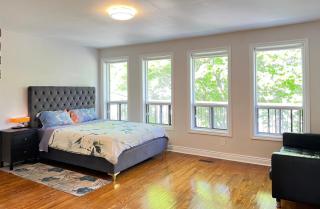 Elegant 6BR Grand Villa in Highland Hill - Toronto - 9