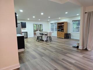 Spacious & Serene 3 bedrooms - New Bern - 2