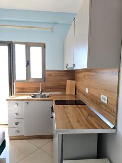 Mare Vista Apartments Drymades - 2