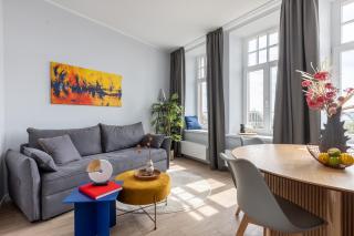 Gorgeous 1BR Old Town Apartment - 4