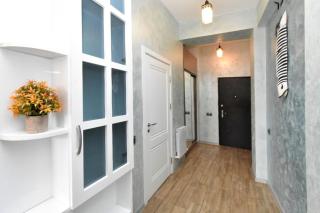 Apartment on Teryan with balcony - 2