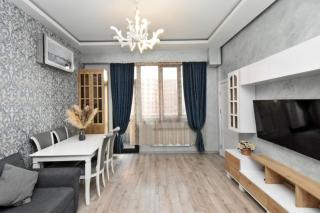 Apartment on Teryan with balcony - Yerevan - 1